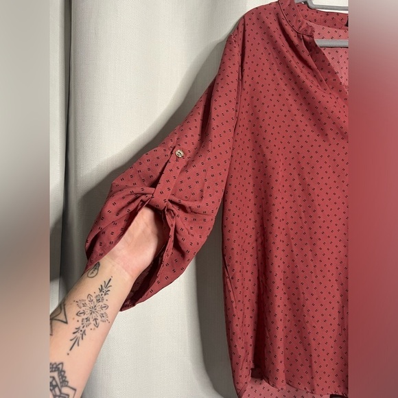 Zenobia Pink and Black Dot Blouse - Picture 5 of 8